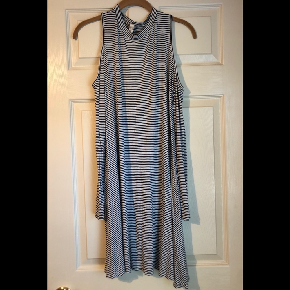 Elan Black & White Striped Dress, Medium